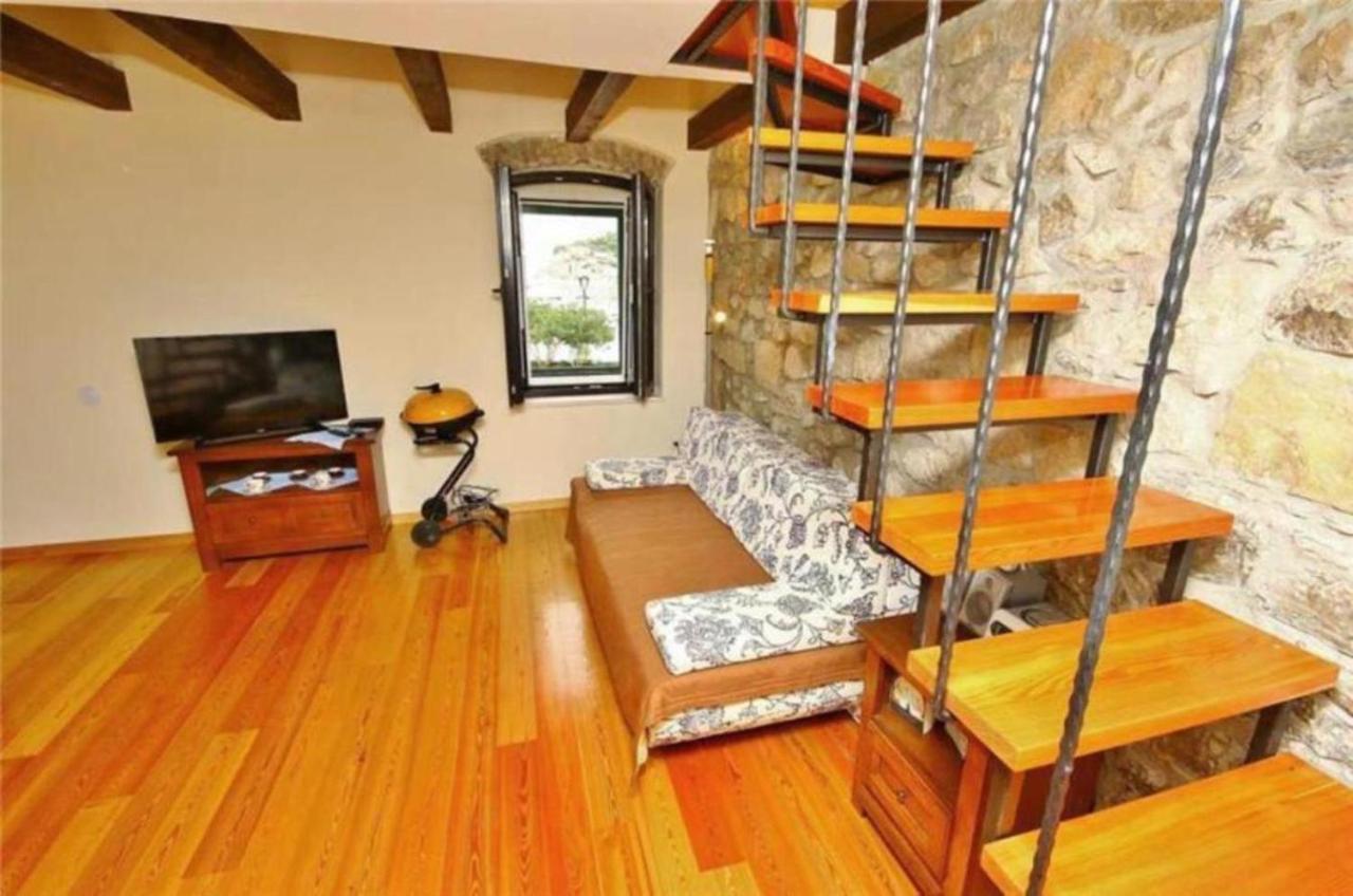 Holiday Home Villa Niko Makarska Eksteriør billede